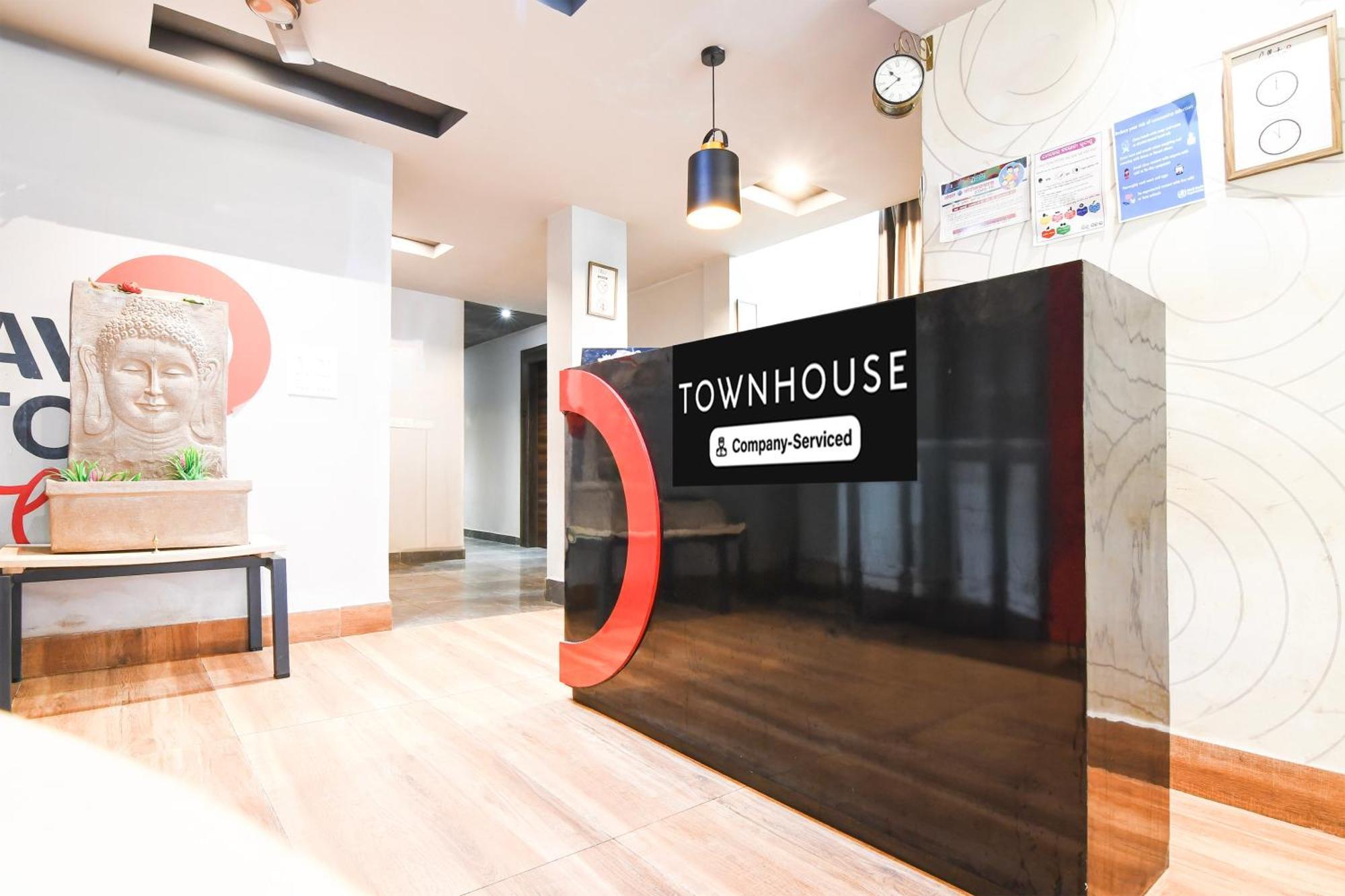 Super Townhouse Chandrasekharpur Bhuvanesvar Kültér fotó