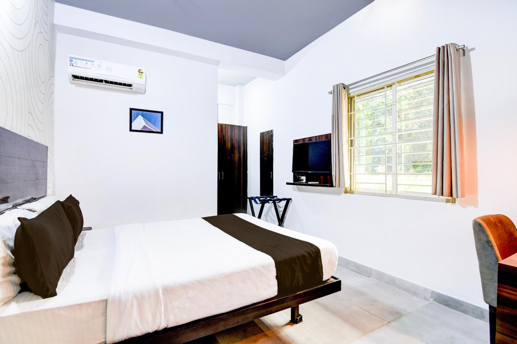 Super Townhouse Chandrasekharpur Bhuvanesvar Kültér fotó