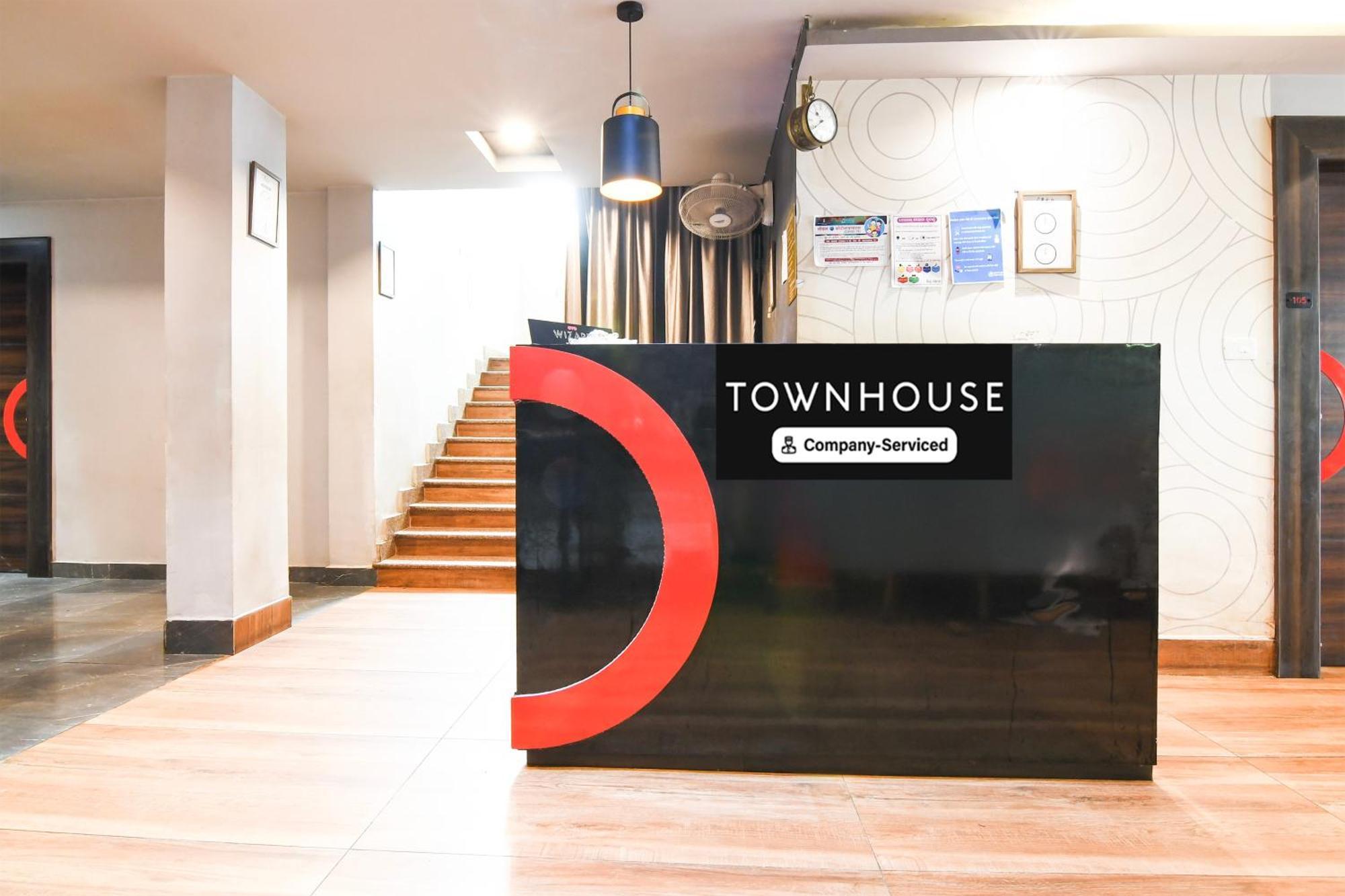 Super Townhouse Chandrasekharpur Bhuvanesvar Kültér fotó